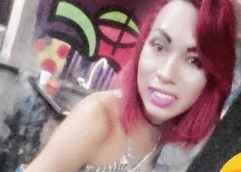 Jovem transgênero é agredida aos gritos de 'É Bolsonaro'