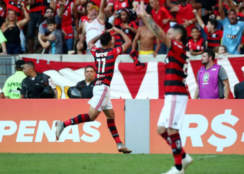 Flamengo cobra evolução para vencer o Grêmio
