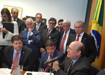Wellington Dias e Assis Carvalho propõem a securitização da dívida