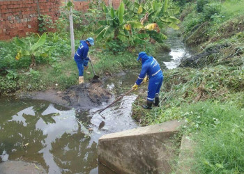 SDU Leste faz limpeza preventiva em 15 bairros da região