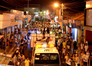 Bloco dos paredões agita primeiro dia de Carnaval em Água Branca