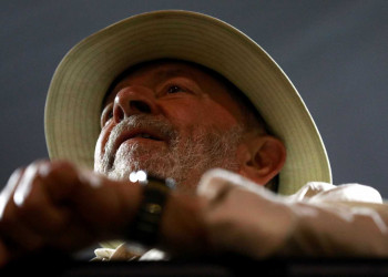 Lula vai sendo canonizado, imortalizado e santificado - Por Gustavo Conde
