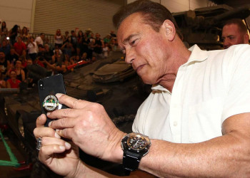 Schwarzenegger passa por cirurgia de emergência no coração