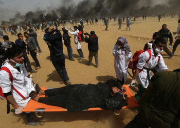 Confrontos na Faixa de Gaza deixam mais de 350 palestinos feridos