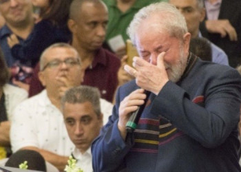 Ao vivo: Lula discursa na missa em homenagem a Marisa Letícia