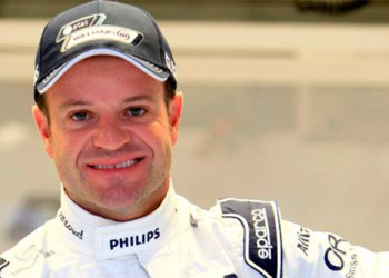 Rubens Barrichello revela cirurgia para retirada de tumor