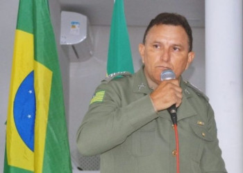 Bandidos picham muros com ameaça de morte a comandante de GPM