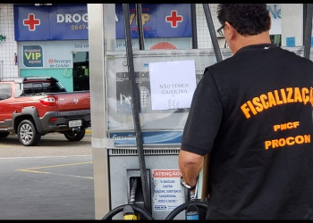 Procon notifica 65 postos de combustíveis por irregularidades; VEJA LISTA