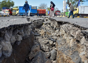 Dois sismos atingem a Indonésia em menos de 12 horas e deixam 10 mortos