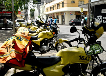 Mototaxista que não renovou a permissão devem comparecer à Strans