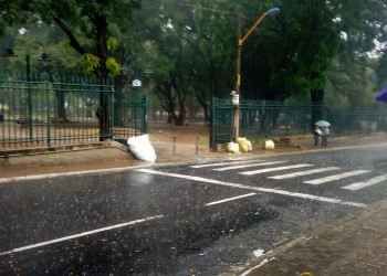 Previsão aponta pancadas de chuva hoje (30) em Teresina