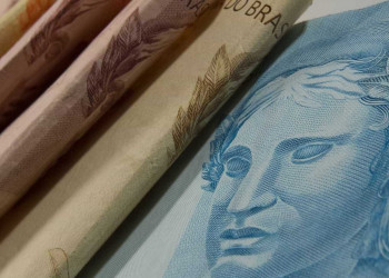 Contas públicas devem ficar negativas em R$ 102,385 bi em 2019