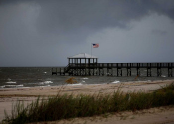 Tempestade tropical Gordon deixa uma criança morta na Flórida
