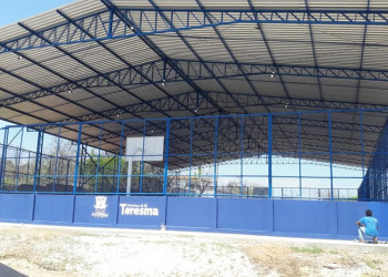 Reforma da quadra poliesportiva do Parque Rodoviário é concluída