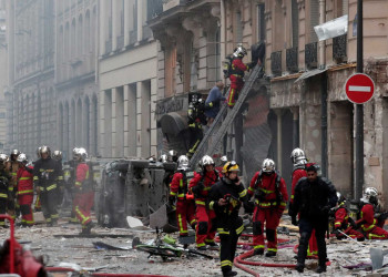 Forte explosão no centro de Paris deixa ao menos 15 feridos