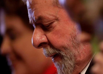 Neto de Lula morre aos 7 anos de idade vítima de meningite