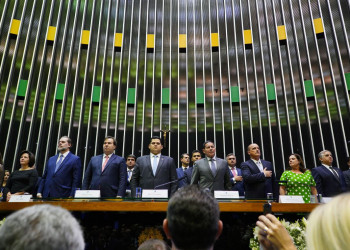 Bolsonaro propõe nova previdência em mensagem ao Congresso