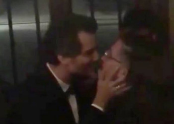 Wagner Moura é flagrado aos beijos com o ex-deputado Jean Wyllys