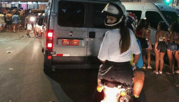 Bruna Marquezine apaga conta do Instagram após Anitta