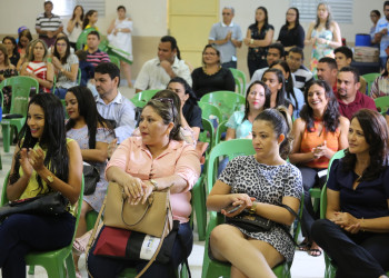 Prefeitura de Altos empossa novos professores