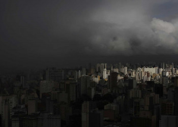 Litoral norte de São Paulo tem alerta para temporal