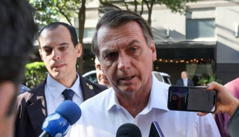 Desaprovação de Bolsonaro supera aprovação