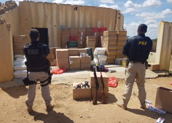 Traficantes são presos em Picos, com contrabando de cigarro, armas  e bebidas.