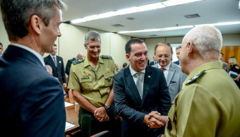 Relator da Previdência dos militares quer aprovar proposta na íntegra