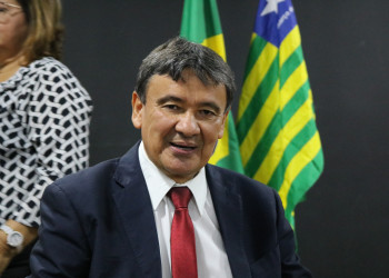 Em São Paulo, governador discute retomada da Transnordestina