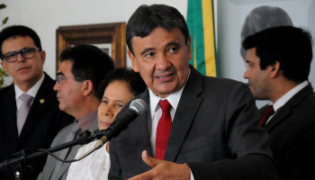 Divisão de cargos é a deixa para racha na base do governo