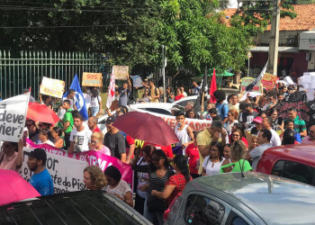 Estudantes se mobilizam contra a Educação de Bolsonaro