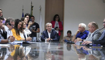Reitor da UFPI pede ajuda da bancada federal para reverter corte de verbas pelo MEC