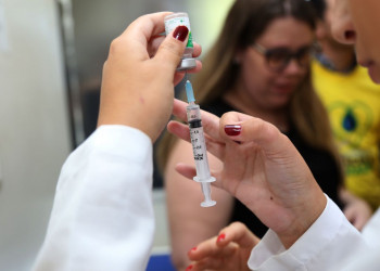 Drive thrus facilitam vacinação contra a gripe para púbico-alvo