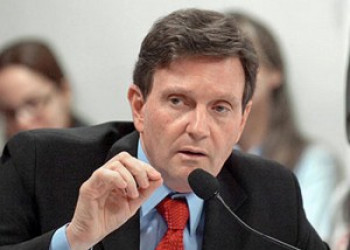 Senador Crivella quer privatizar federais