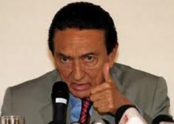 Legislativo aprova cidadania piauiense para ex-ministro Edison Lobão