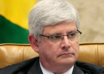 Renan e Cunha entre citados na lista negra do procurador Janot