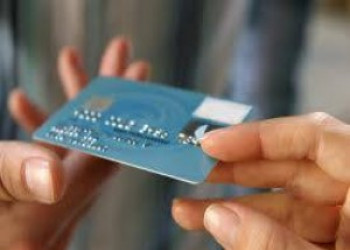 Senado aprova o Desenrola e limite de juros rotativos do cartão de crédito