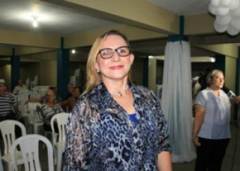 Júlia Beatriz se filia ao PR para disputar como vice de Dr Pessoa