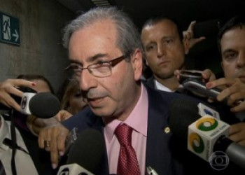 Cunha diz que PSDB terá de construir maioria para levar impeachment ad