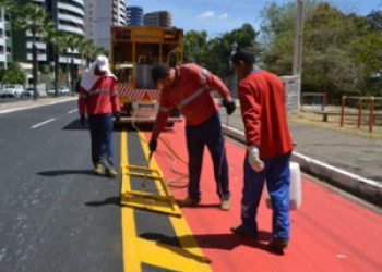 Prefeitura de Teresina coloca asfalto novo em vias do Centro da Capita