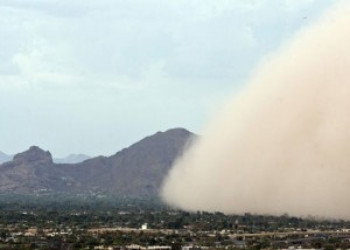 Nova tempestade de areia \'engole\' cidades no Arizona