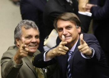 PGR investiga Bolsonaro após 18 mil reclamações