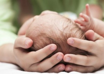 Mais da metade das famílias de bebês com microcefalia são de baixa ren