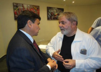Governador fala com Lula e torce pelo restabelecimento da saúde de Dona Marisa Letícia