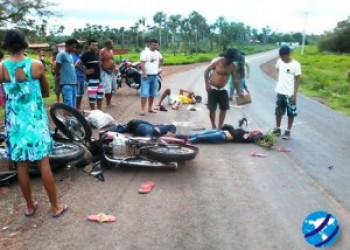 Acidente de moto deixa mulher morta e três feridos na estrada do Joca