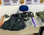 Suspeito é preso com carro roubado e material usado em roubo a banco em Teresina