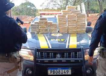PRF apreende 57 kg de drogas avaliada em R$ 3 milhões em rodovia do Piauí