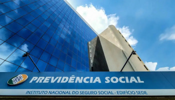 Aposentados explorados pelas fraudes e pela justiça