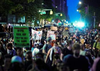 Manifestantes Pró-Palestina nos EUA são detidos tentando chegar ao Met Gala