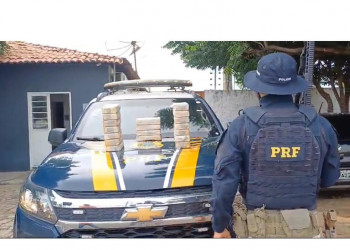 Motorista é preso transportando 20kg de cocaína, avaliada em R$ 3 milhões